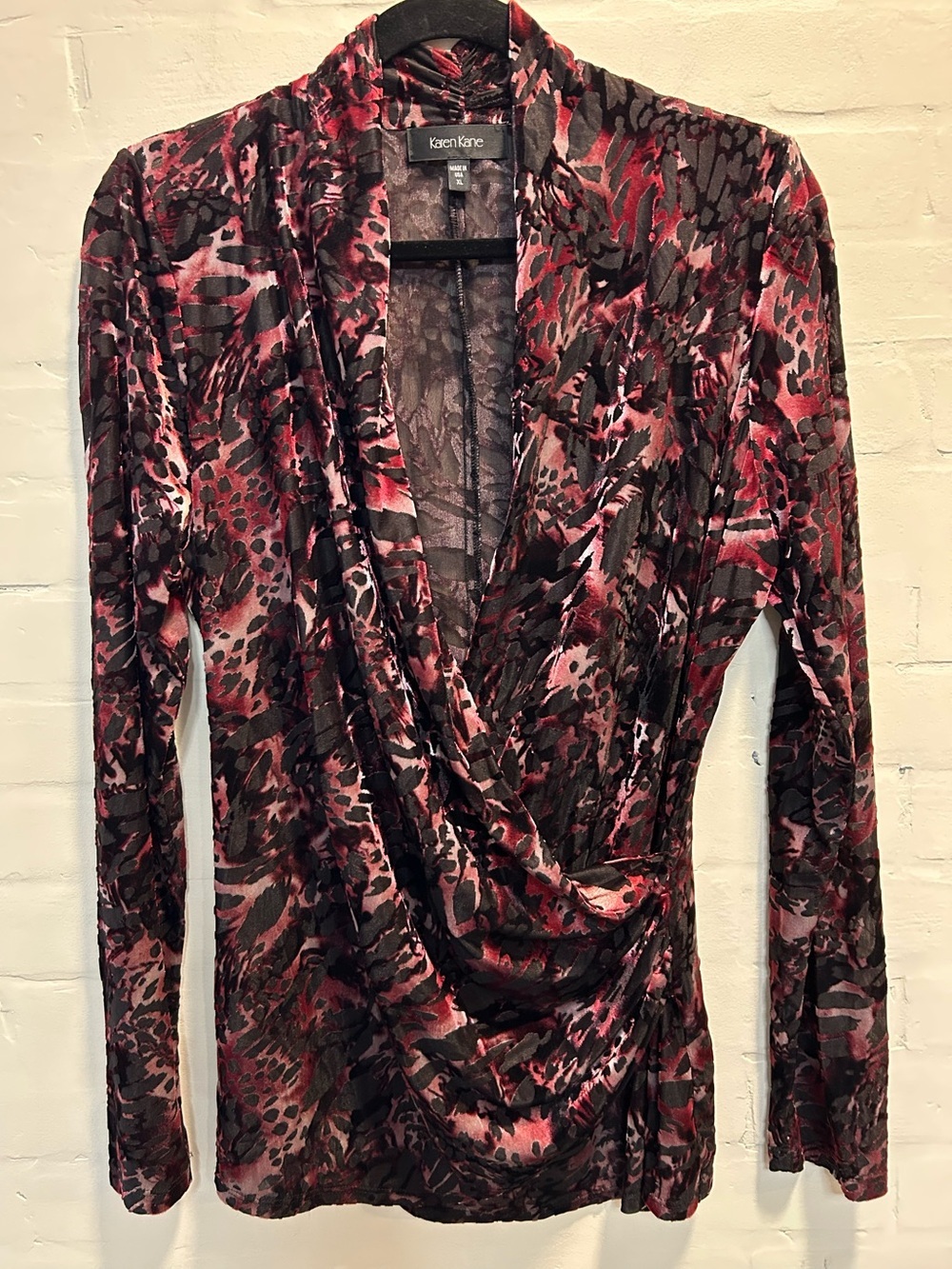 Karen Kane Burnout Velvet Red Black Surplice Faux Wrap Top XL Whimsygoth - Picture 1 of 6